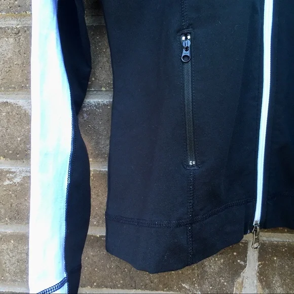 NEW Roots Zip-Up Yoga Jacket | Medium - Picture 5 of 10